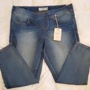 Torrid jeggins NWT sz 1xs